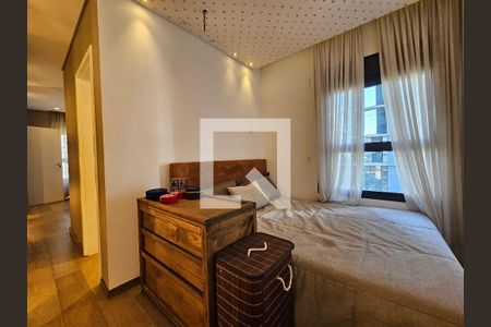 Suite de apartamento à venda com 2 quartos, 105m² em Jardim das Acacias, São Paulo