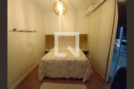 Casa à venda com 2 quartos, 134m² em Vila Valqueire, Rio de Janeiro