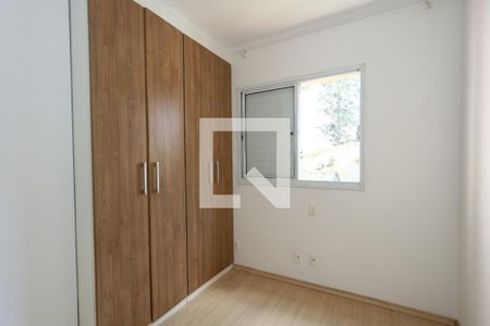 quarto 1 de apartamento para alugar com 3 quartos, 70m² em Jardim Maria Rosa, Taboão da Serra