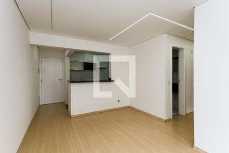 sala  de apartamento para alugar com 3 quartos, 70m² em Jardim Maria Rosa, Taboão da Serra