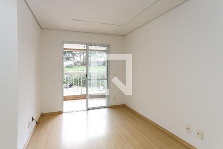sala  de apartamento para alugar com 3 quartos, 70m² em Jardim Maria Rosa, Taboão da Serra