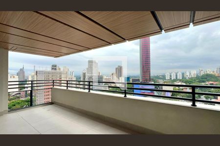 Varanda de apartamento à venda com 2 quartos, 67m² em Pinheiros, São Paulo