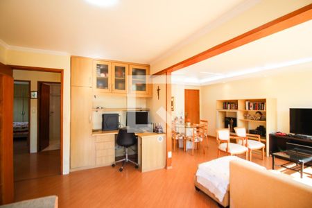 Sala/ Quarto Reversível   de apartamento à venda com 3 quartos, 105m² em Indianópolis, São Paulo