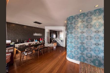 Apartamento à venda com 4 quartos, 197m² em Funcionários, Belo Horizonte