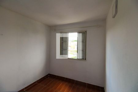 Quarto 1 de apartamento para alugar com 2 quartos, 56m² em Conjunto Residencial Sitio Oratorio, São Paulo