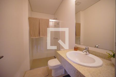 Banheiro de apartamento para alugar com 2 quartos, 62m² em João Paulo, Florianópolis