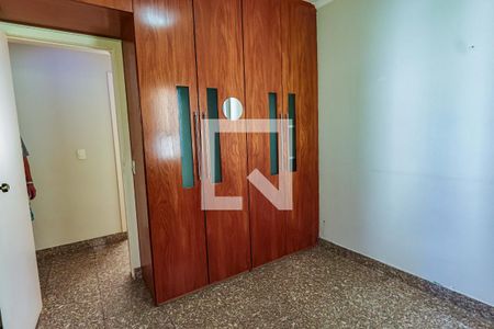 Quarto 1 de apartamento para alugar com 3 quartos, 185m² em Buritis, Belo Horizonte