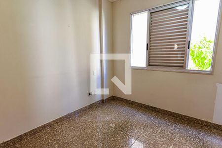 Quarto 1 de apartamento para alugar com 3 quartos, 185m² em Buritis, Belo Horizonte