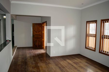 Sala de casa para alugar com 3 quartos, 259m² em Penha de França, São Paulo