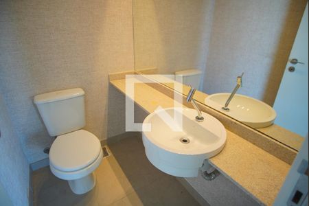 Lavabo de apartamento para alugar com 3 quartos, 162m² em Jardim do Salso, Porto Alegre