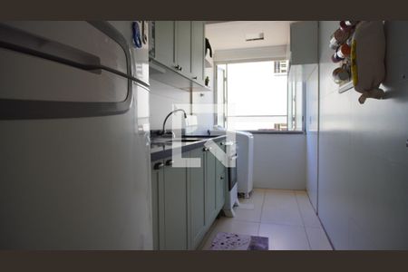 Cozinha e Área de Serviço de apartamento para alugar com 1 quarto, 42m² em Passo D’areia, Porto Alegre