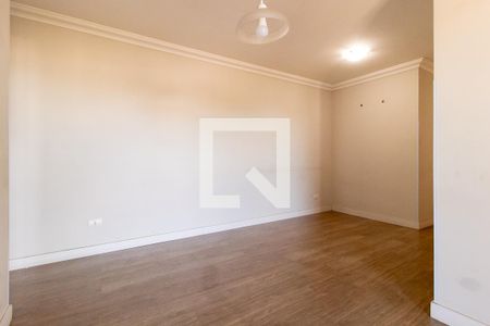 Sala de apartamento para alugar com 3 quartos, 72m² em Uberaba, Curitiba