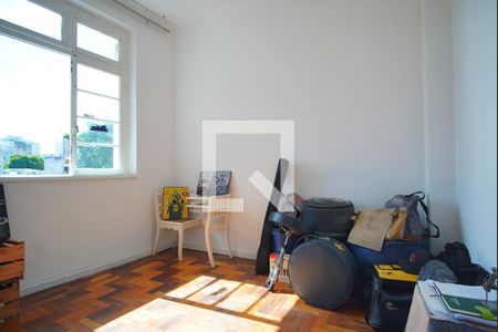 Quarto 2 de apartamento à venda com 3 quartos, 70m² em Floresta, Porto Alegre