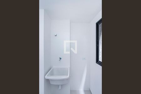 Sala, cozinha e área de serviço de apartamento à venda com 2 quartos, 44m² em Parque Sao Domingos, São Paulo