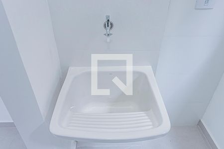 Sala, cozinha e área de serviço de apartamento à venda com 2 quartos, 44m² em Parque Sao Domingos, São Paulo