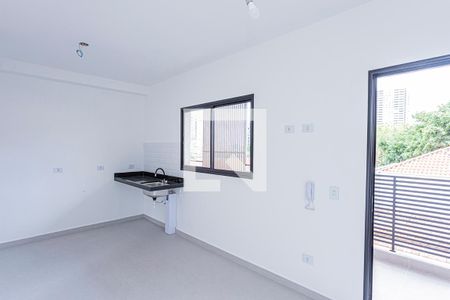 Sala, cozinha e área de serviço de apartamento à venda com 2 quartos, 38m² em Parque Sao Domingos, São Paulo