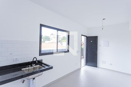 Sala, cozinha e área de serviço de apartamento à venda com 2 quartos, 38m² em Parque Sao Domingos, São Paulo