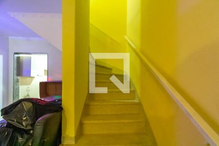 Escada de casa à venda com 2 quartos, 180m² em Vila Angelina, São Bernardo do Campo