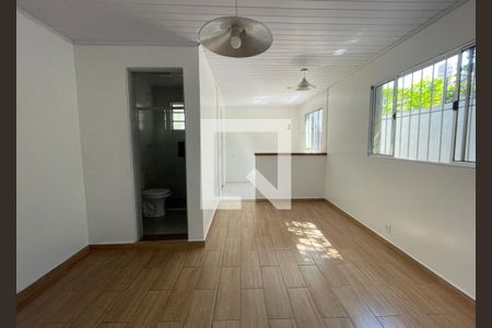 Casa para alugar com 1 quarto, 42m² em Vila Amalia (zona Norte), São Paulo