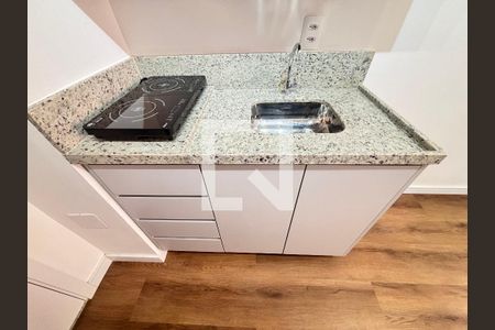 Sala/Cozinha de apartamento para alugar com 1 quarto, 24m² em Vila Nova Conceição, São Paulo