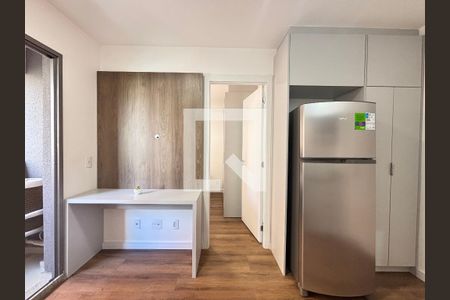 Sala/Cozinha de apartamento para alugar com 1 quarto, 24m² em Vila Nova Conceição, São Paulo
