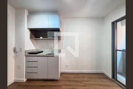 Sala/Cozinha de apartamento para alugar com 1 quarto, 24m² em Vila Nova Conceição, São Paulo