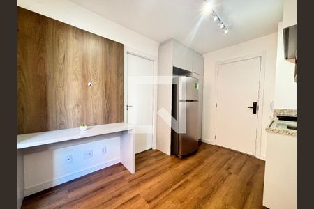 Sala/Cozinha de apartamento para alugar com 1 quarto, 24m² em Vila Nova Conceição, São Paulo