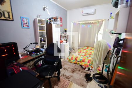 Quarto 1 de casa à venda com 3 quartos, 200m² em Jardim do Sol, Campinas