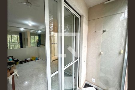 Varanda da Sala de apartamento à venda com 3 quartos, 58m² em Jardim Cocaia, Guarulhos
