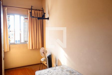 Quarto 2 de casa à venda com 5 quartos, 157m² em Km 18, Osasco