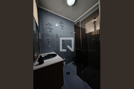 Banheiro de casa à venda com 3 quartos, 265m² em Vila Cordeiro, São Paulo