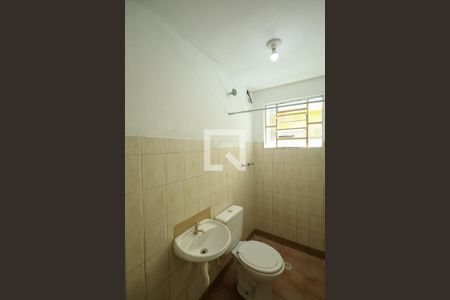 Banheiro de casa para alugar com 1 quarto, 60m² em Parque Jabaquara, São Paulo