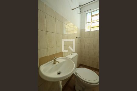 Banheiro de casa para alugar com 1 quarto, 60m² em Parque Jabaquara, São Paulo