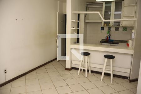 Apartamento para alugar com 1 quarto, 50m² em Jardim de Alah, Salvador