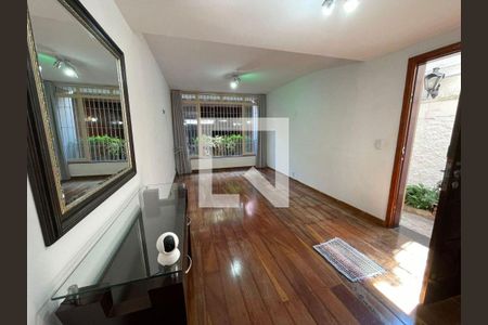 Casa à venda com 3 quartos, 259m² em Campo Belo, São Paulo