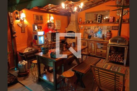 Casa à venda com 3 quartos, 180m² em Residencial Dois (Tambore), Santana de Parnaíba