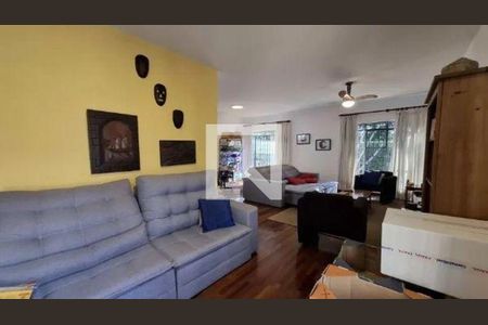 Casa à venda com 3 quartos, 240m² em Instituto de Previdencia, São Paulo