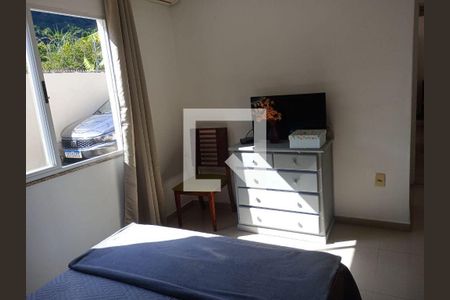 Casa à venda com 2 quartos, 72m² em Marazul, Niterói