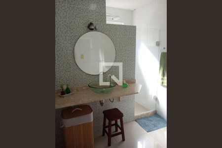 Casa à venda com 2 quartos, 72m² em Marazul, Niterói