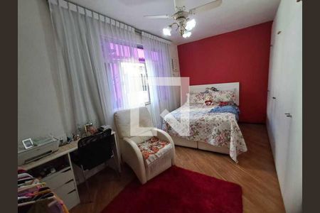 Casa à venda com 3 quartos, 155m² em Catete, Rio de Janeiro