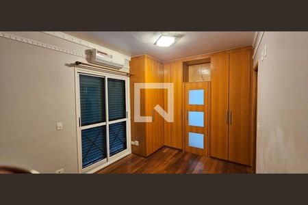 Casa para alugar com 3 quartos, 160m² em Tamboré, Santana de Parnaíba