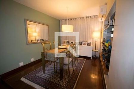 Casa à venda com 4 quartos, 228m² em Piratininga, Niterói