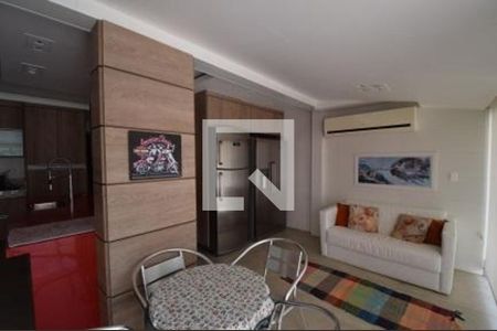 Casa à venda com 4 quartos, 228m² em Piratininga, Niterói