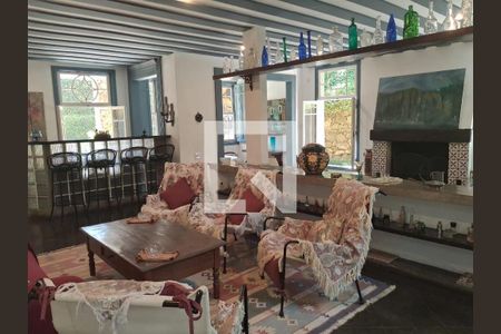 Casa à venda com 4 quartos, 600m² em Alphaville Residencial Dois, Barueri