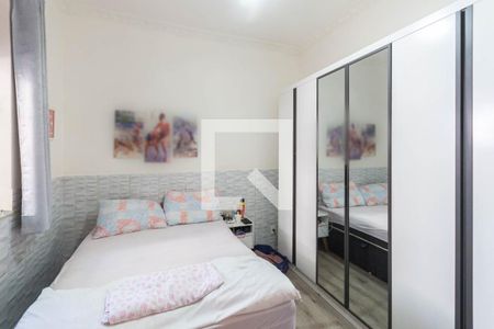 Quarto 1 de casa à venda com 2 quartos, 100m² em Grajaú, Rio de Janeiro