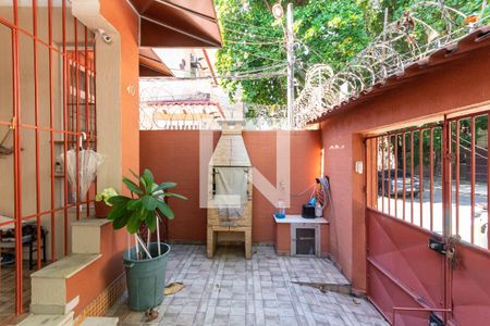 Quintal de casa à venda com 2 quartos, 100m² em Grajaú, Rio de Janeiro