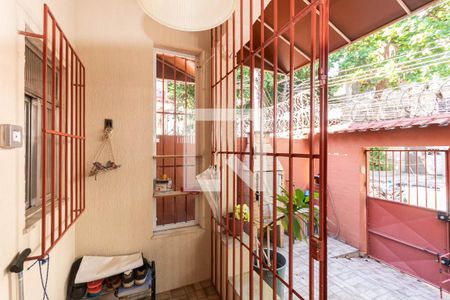 Quintal de casa à venda com 2 quartos, 100m² em Grajaú, Rio de Janeiro