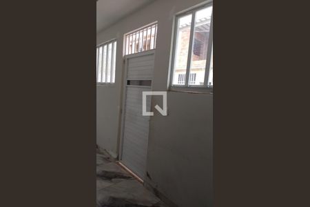 Casa para alugar com 1 quarto, 59m² em Realengo, Rio de Janeiro