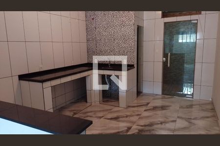 Casa para alugar com 1 quarto, 59m² em Realengo, Rio de Janeiro