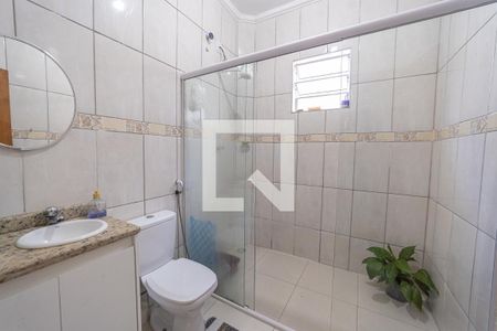 Banheiro de casa à venda com 1 quarto, 75m² em Vila Nhocuné, São Paulo